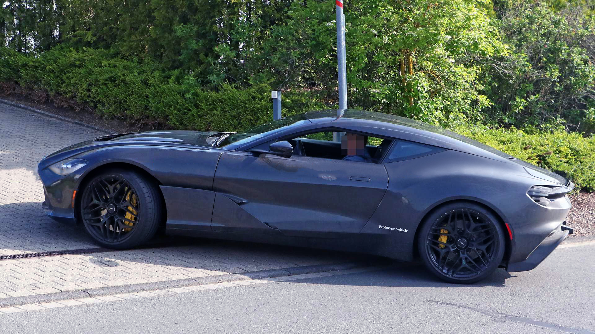 Aston Martin DBS gt Zagato