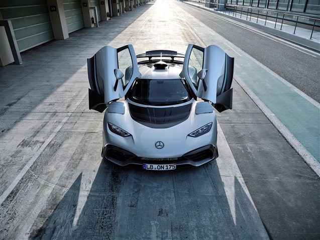 2023 წლის AMG One – 1 049 ცხენის ძალა 1.6-ლიტრიანი V6 ჰიბრიდიდან