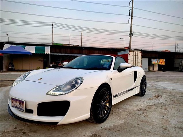 ეს ტაივანური Toyota MR-S-ი Porsche Boxster-ის ფორმაშია გამოწყობილი