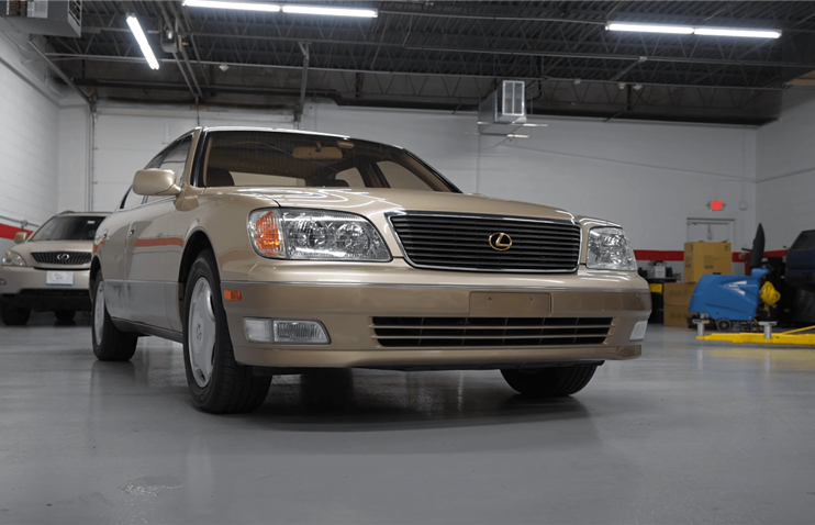 23 წლის Lexus LS400, 230 000-იანი გარბენით, ახალივით გამოიყურება