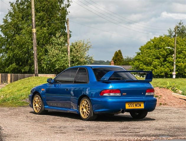 ეს 1998 წლის Subaru Impreza 22B STi სუპერქარის ფასად იყიდება