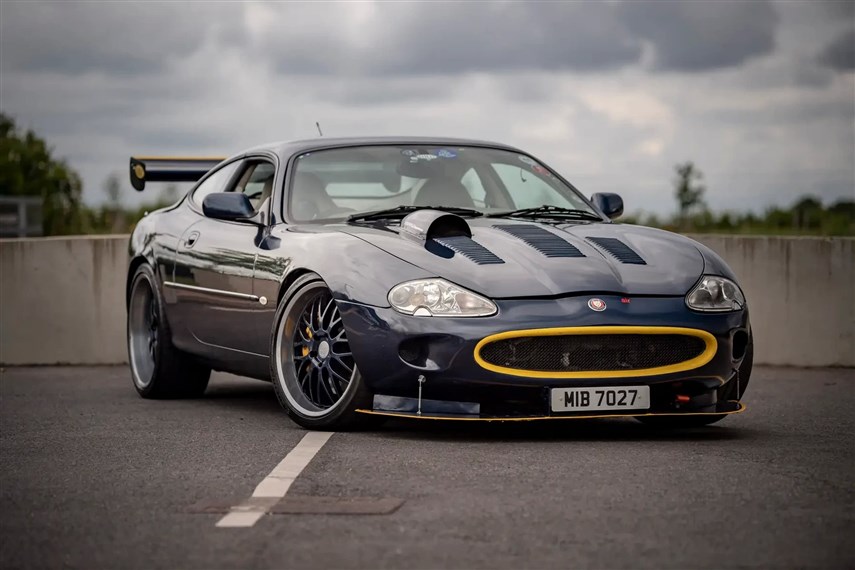 jaguar, XKR “Badcat