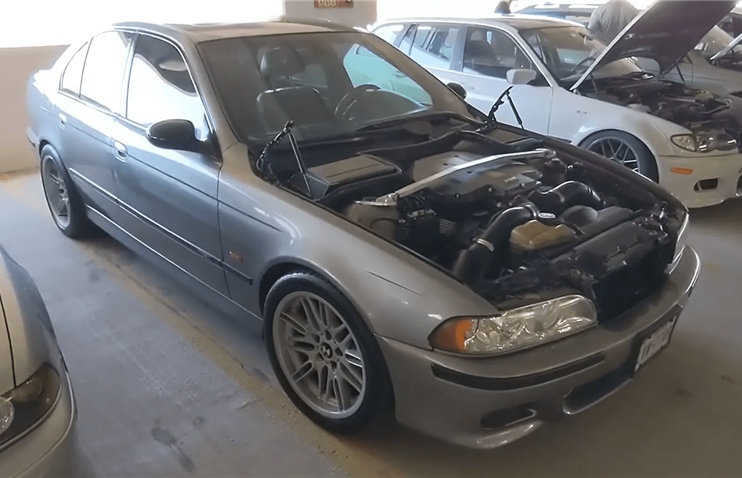 ერთ-ერთი ყველაზე მაღალგარბენიანი BMW E39 M5 მსოფლიოში