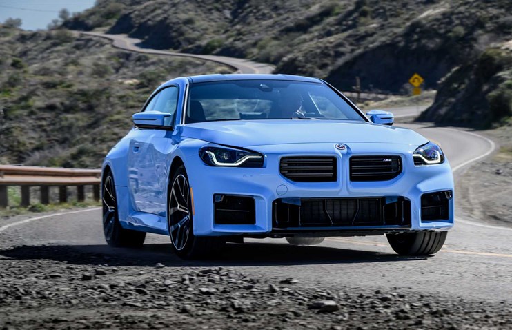 2023 წლის BMW M2-ს უფრო მეტი სიმძლავრე აქვს, ვიდრე გვითხრეს