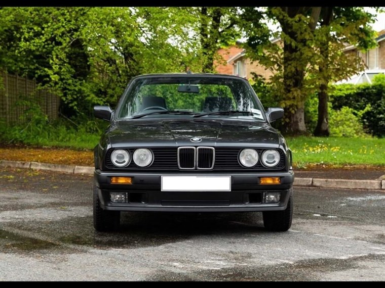 BMW, 3 Series, მესამე სერია, E30