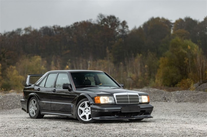 Mercedes-Benz 190E 2.5-16 Evo II ყველა კოლექციონერის ოცნებაა