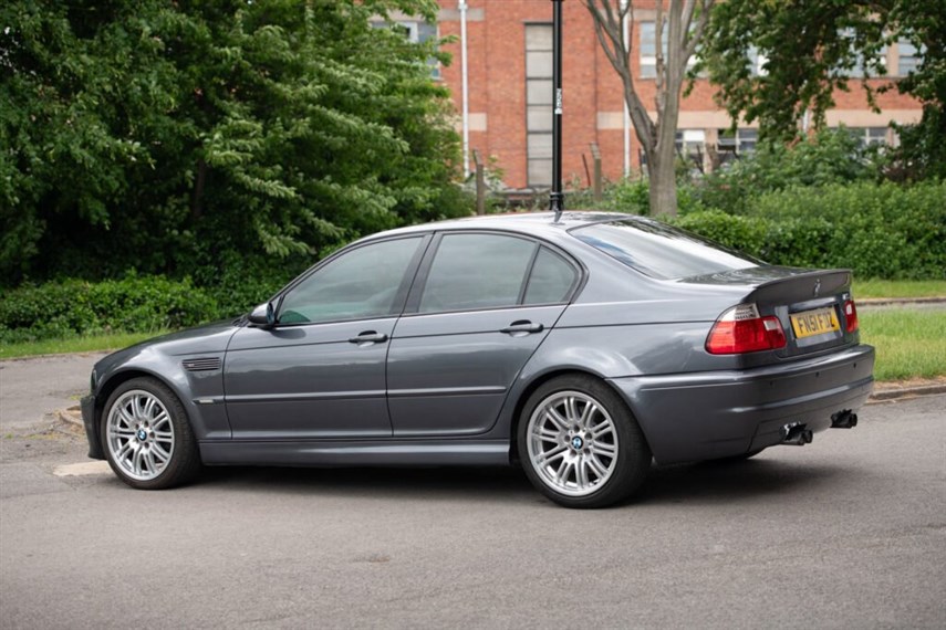 BMW, M3, M3 სედანი