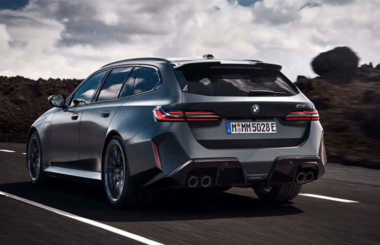 2025 წლის BMW M5 Touring-ი - სპორტული უნივერსალი დაბრუნდა!