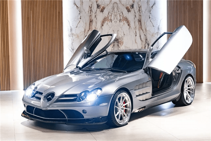 მაიკლ ჯორდანის Mercedes-Benz SLR 722 იყიდება